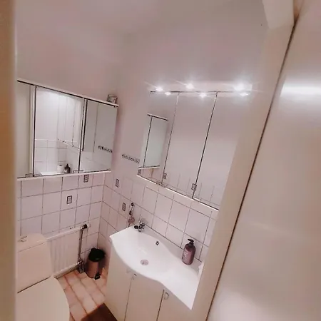 Private In The Shared Detached House In *