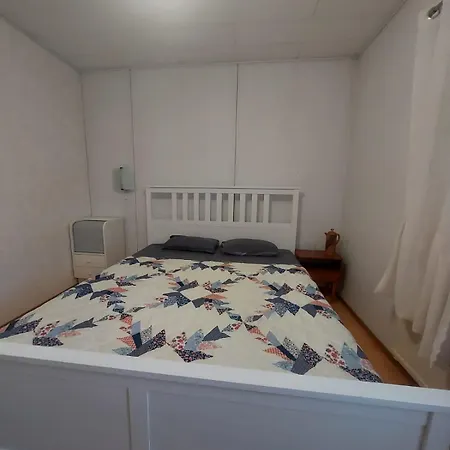 Private In The Shared Detached House In Homestay *