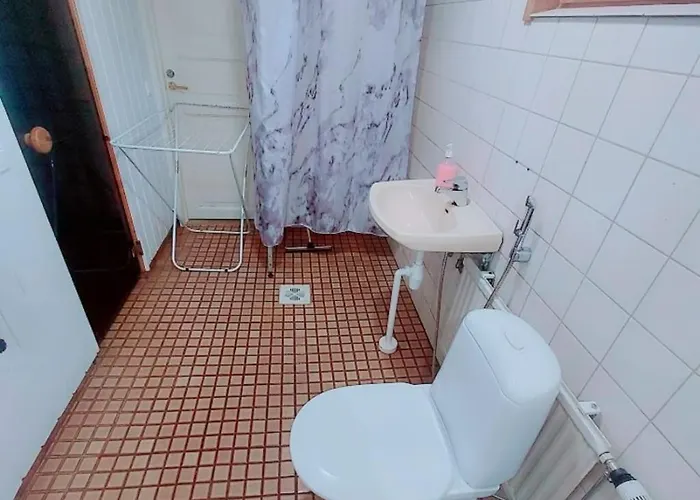 Private In The Shared Detached House In Δωμάτια σε οικογενειακή κατοικία Βάνταα